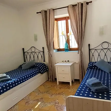 Feriehus Casa Mariseta Y Tonet, Naturaleza A 2 Km Del Mar