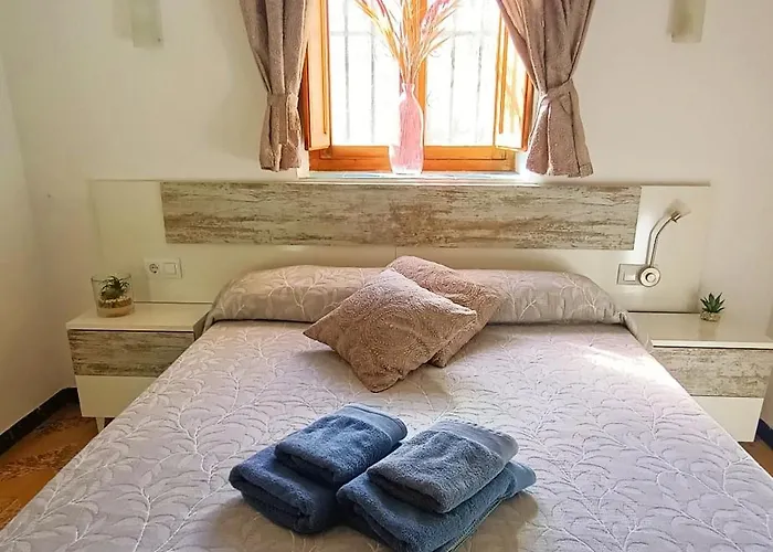 Hébergement de vacances Casa Mariseta Y Tonet, Naturaleza A 2 Km Del Mar *